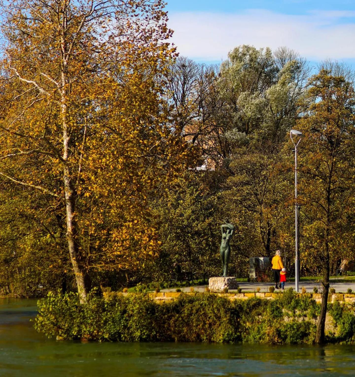Hotel Gold Jet Bihac Luaran gambar