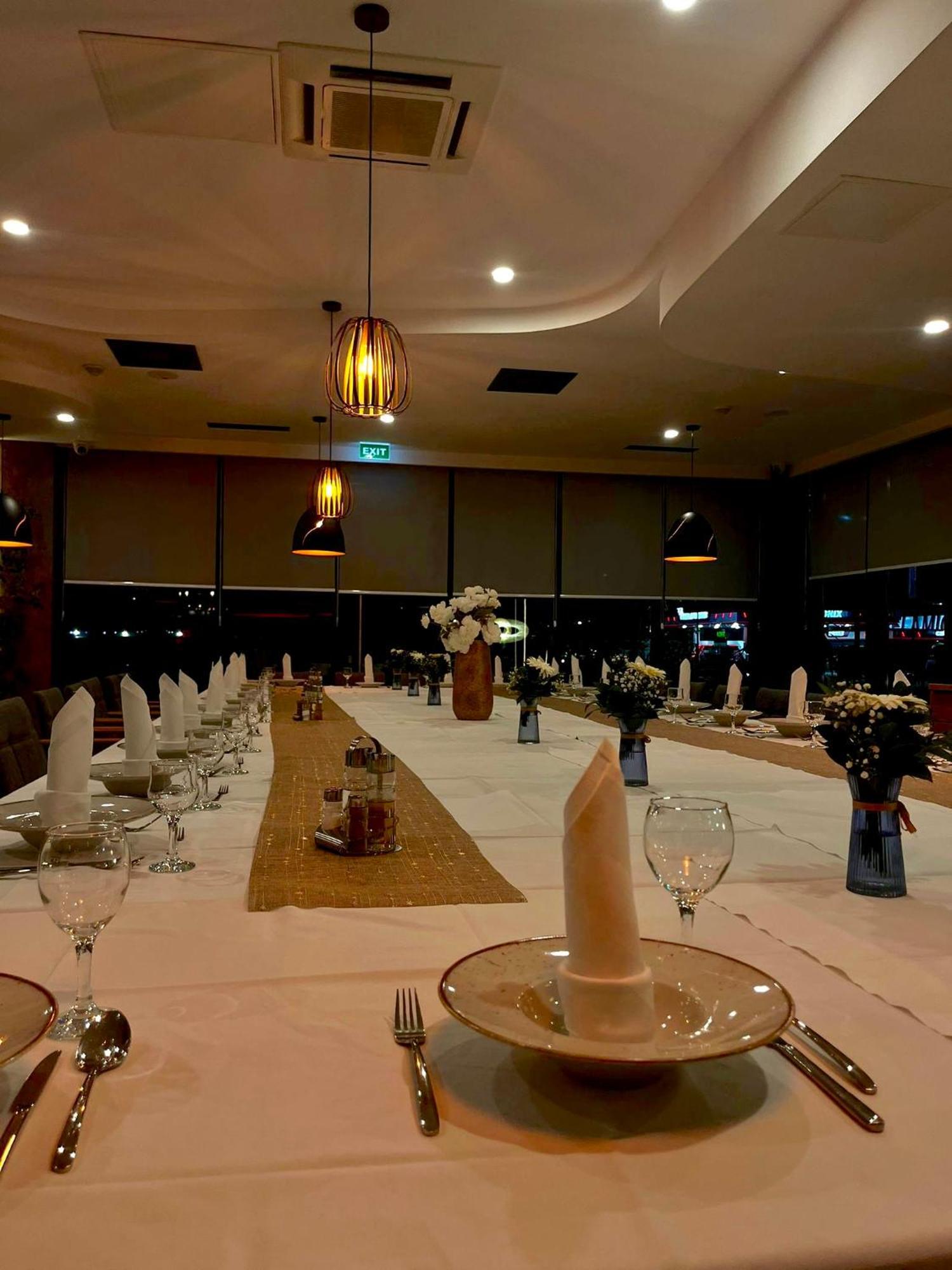 Hotel Gold Jet Bihac Luaran gambar