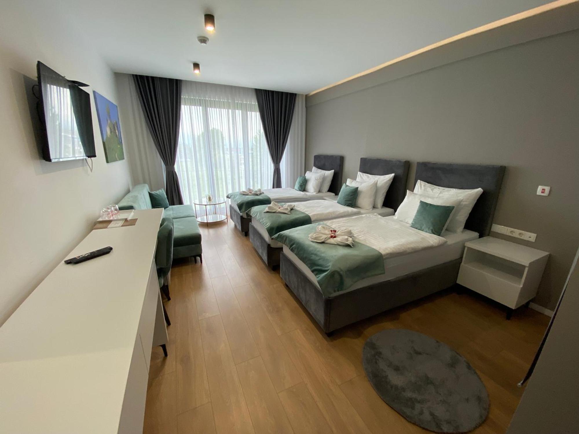 Hotel Gold Jet Bihac Luaran gambar
